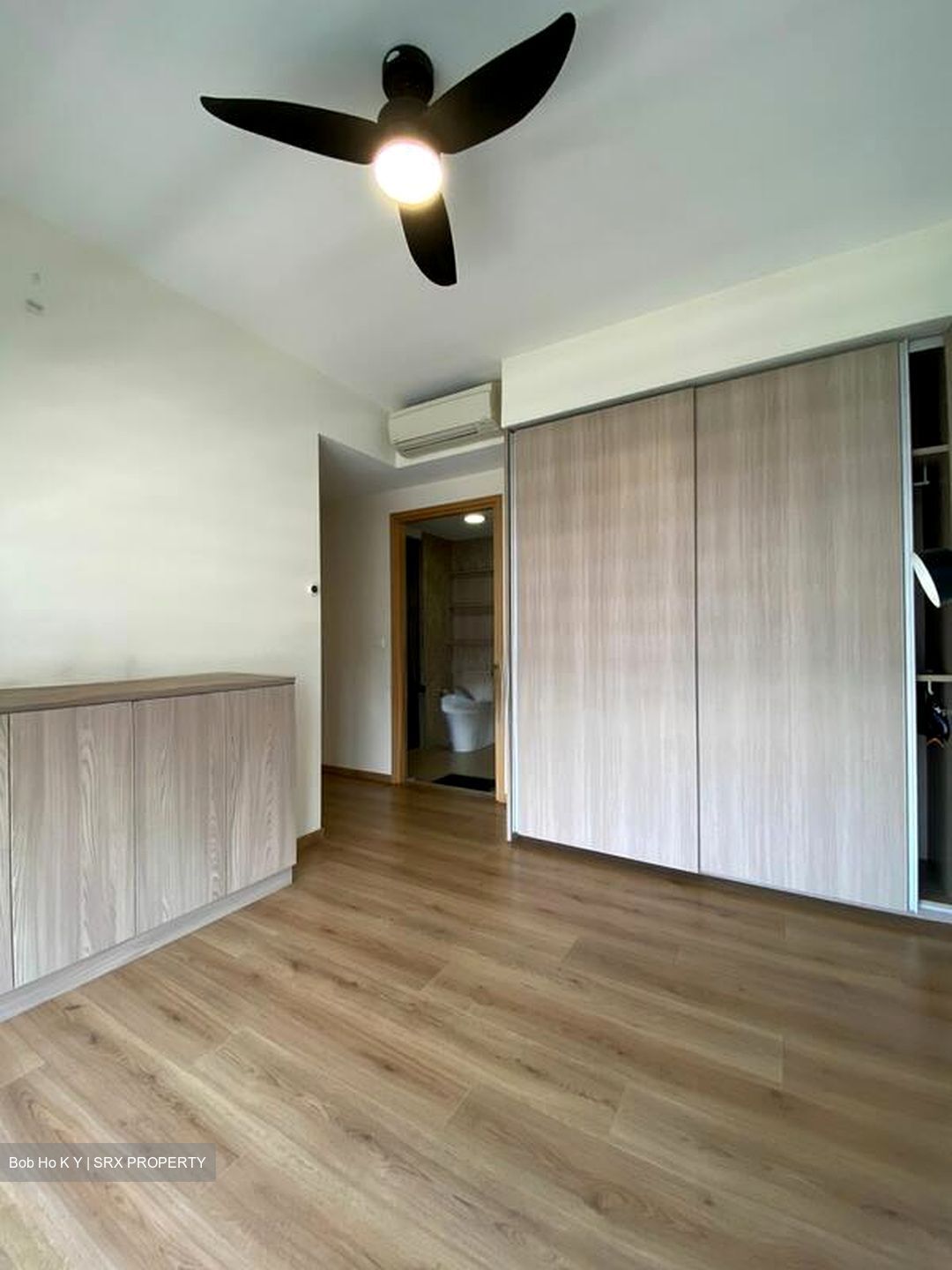 The Vales (D19), Condominium #503037981